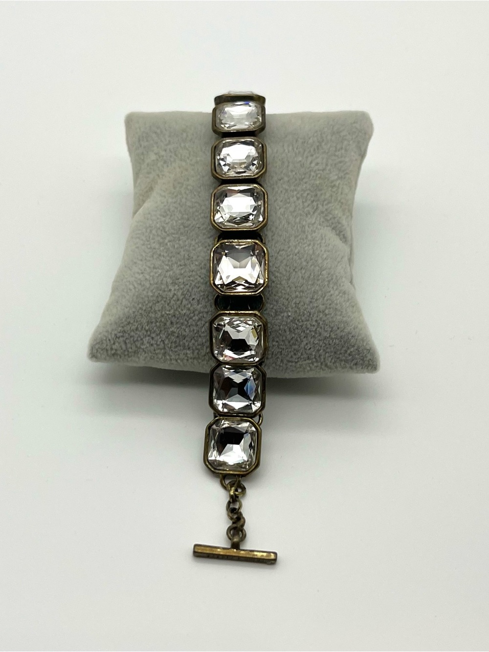 Chloe + Isabel Retroglam Square Chunky Rhinestone Link Toggle Bracelet Gold Tone